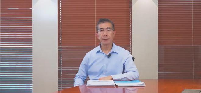 躬致歉：不做任何辩解J9九游会刚刚！他鞠